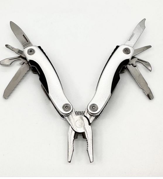 Çok Fonksiyonlu Çakı Pense